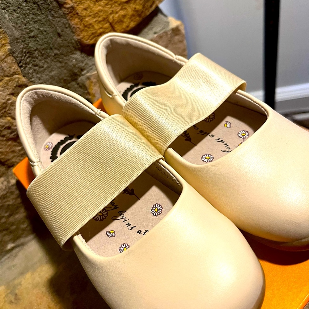 Livie & Luca Bella Ballet Flat